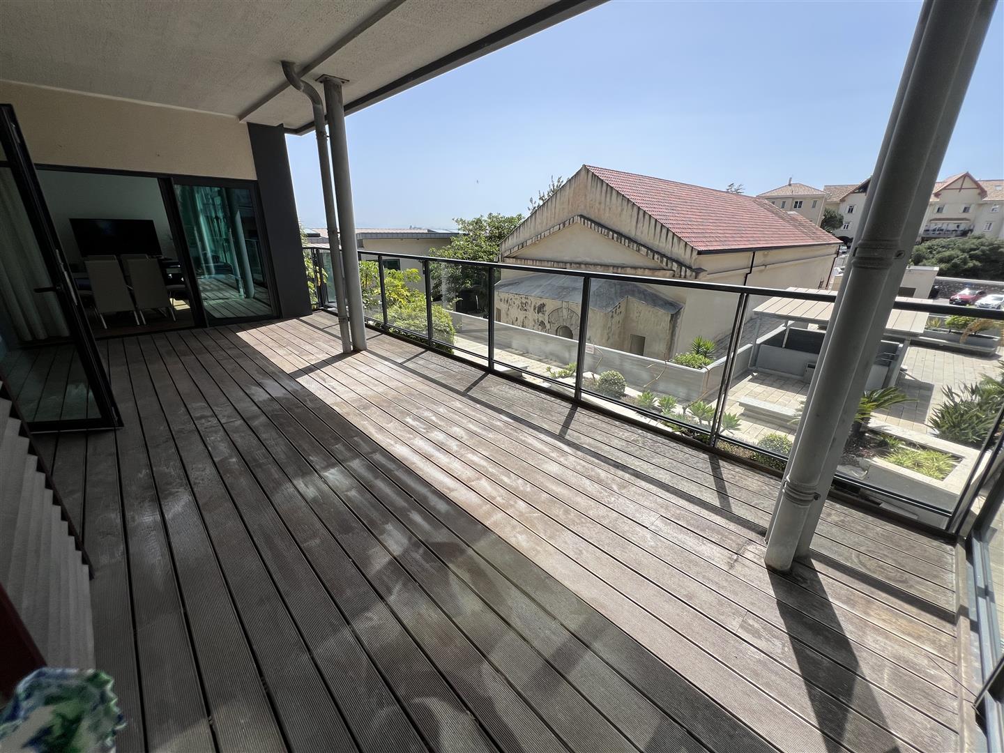 Image of Apartment - 4 Bedrooms - 2 Bathrooms for Sale in The Anchorage-Gibraltar, Image 2